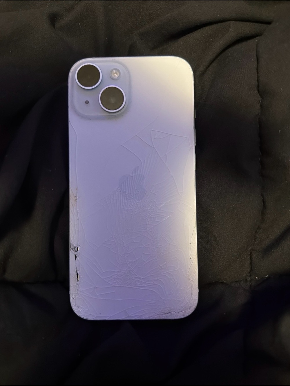 Apple iPhone 15 Cracked backed locked to boost mobile